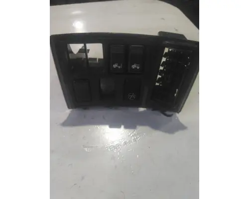 Dash Panel VOLVO VNL LKQ Thompson Motors - Wykoff