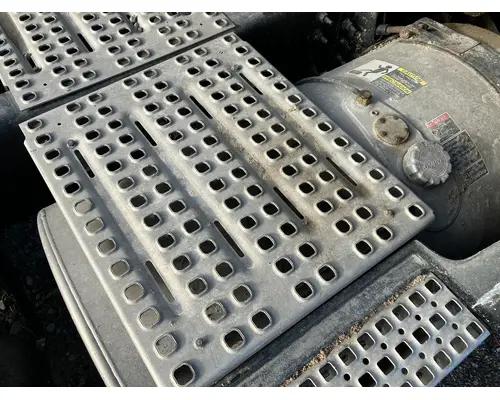 Catwalk Volvo VNL Vander Haags Inc Dm