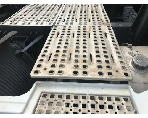 Catwalk Volvo VNL Vander Haags Inc Kc