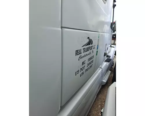 Running Board VOLVO VNL LKQ Evans Heavy Truck Parts