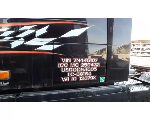 Running Board VOLVO VNL LKQ Thompson Motors - Wykoff