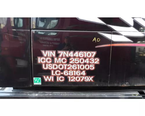 Running Board VOLVO VNL LKQ Thompson Motors - Wykoff