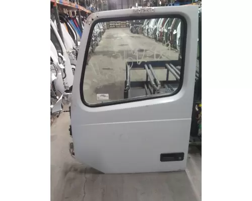 Door Assembly, Front VOLVO VNL LKQ Thompson Motors - Wykoff