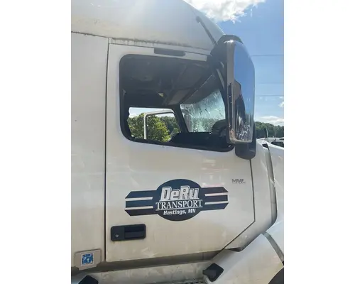 Door Assembly, Front VOLVO VNL Dutchers Inc   Heavy Truck Div  Ny