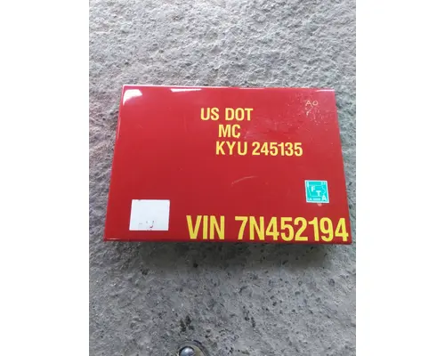 Running Board VOLVO VNL LKQ Thompson Motors - Wykoff