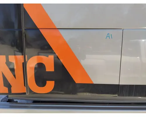 Running Board VOLVO VNL LKQ Thompson Motors - Wykoff