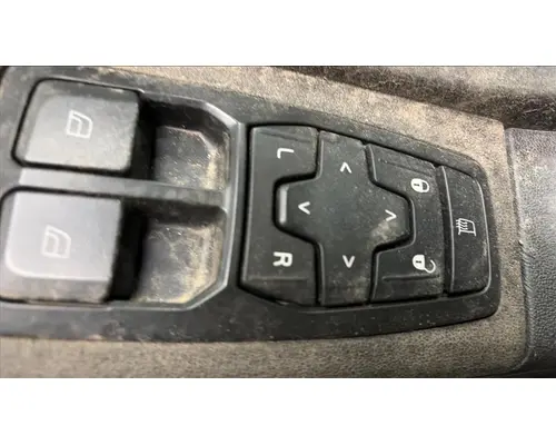Door Electrical Switch VOLVO VNL LKQ Western Truck Parts