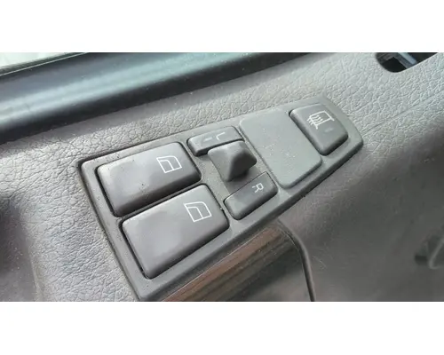 Door Electrical Switch VOLVO VNL LKQ Heavy Truck - Goodys