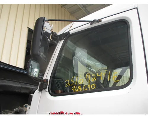 Door Glass, Front VOLVO VNL Dutchers Inc   Heavy Truck Div  NY