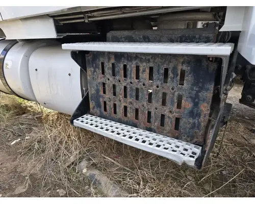 DPF (Diesel Particulate Filter) Volvo VNL Holst Truck Parts