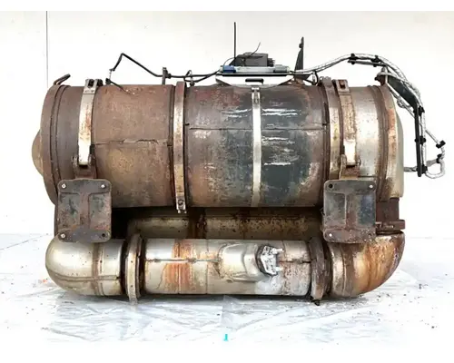 DPF (Diesel Particulate Filter) Volvo VNL Complete Recycling Group LLC