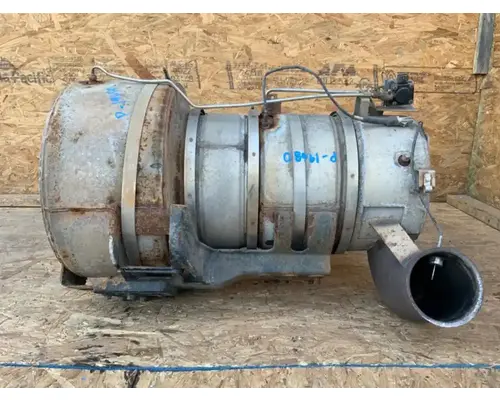DPF (Diesel Particulate Filter) Volvo VNL Complete Recycling Group LLC