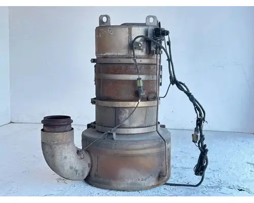 DPF (Diesel Particulate Filter) Volvo VNL Complete Recycling Group LLC
