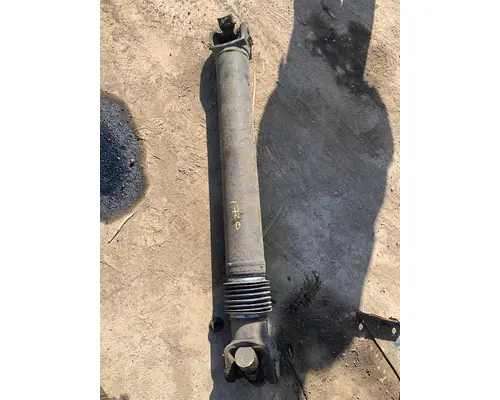 Drive Shaft, Rear VOLVO VNL Truck Salvage International Inc