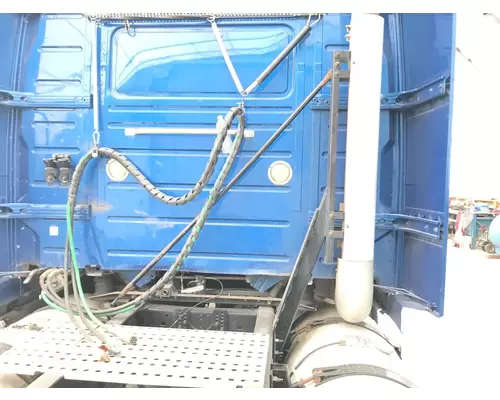 EGR Bracket Volvo VNL Vander Haags Inc Cb