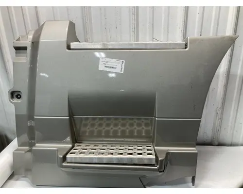 Side Fairing Volvo VNL Vander Haags Inc Sf