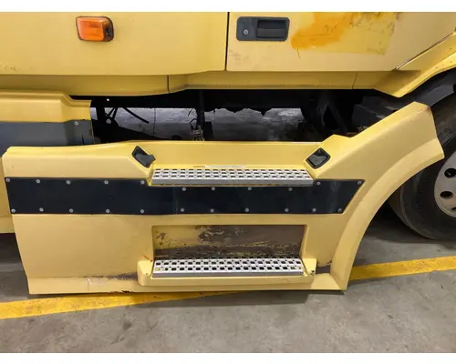 Side Fairing Volvo VNL Vander Haags Inc Sf