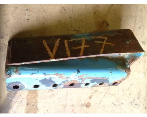 Fifth Wheel VOLVO VNL Payless Truck Parts