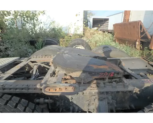 Fifth Wheel VOLVO VNL Sam's Riverside Truck Parts Inc