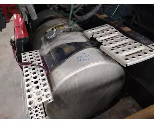 Fuel Tank VOLVO VNL LKQ Thompson Motors - Wykoff