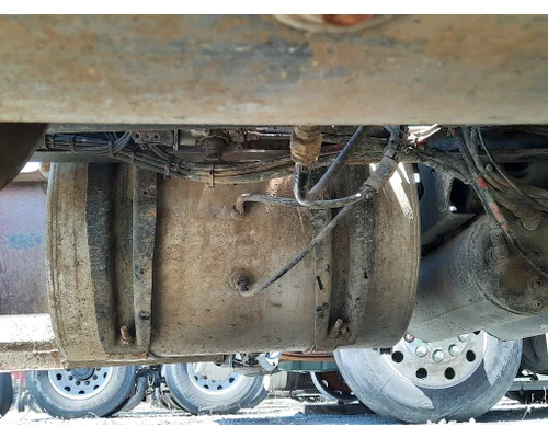 Fuel Tank VOLVO VNL LKQ Heavy Truck Maryland