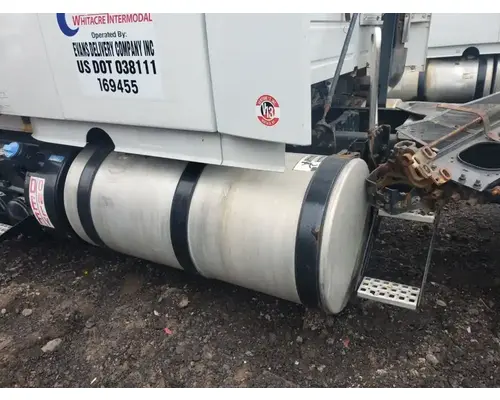 Fuel Tank Volvo VNL Casey's Truck Salvage World