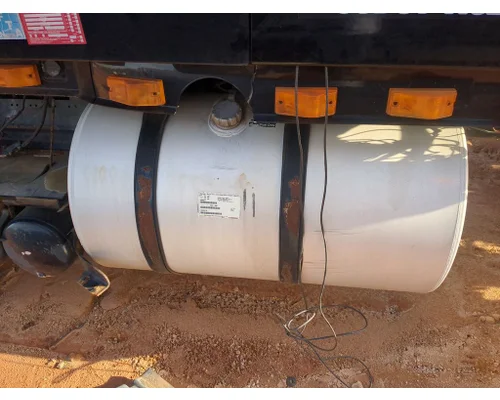 Fuel Tank VOLVO VNL Salvage City Inc.