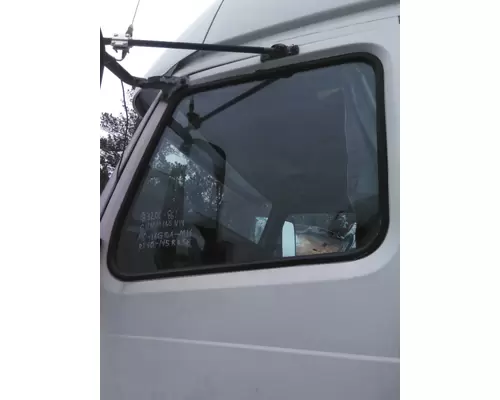 Door Glass, Front VOLVO VNL LKQ Evans Heavy Truck Parts