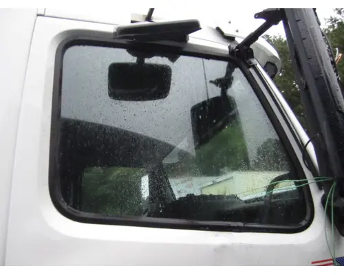Door Glass, Front VOLVO VNL LKQ Heavy Truck Maryland