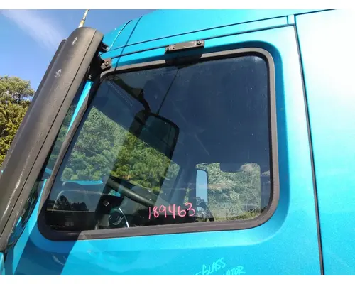 Door Glass, Front VOLVO VNL LKQ Heavy Truck Maryland
