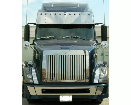 Grille VOLVO VNL LKQ KC Truck Parts - Inland Empire