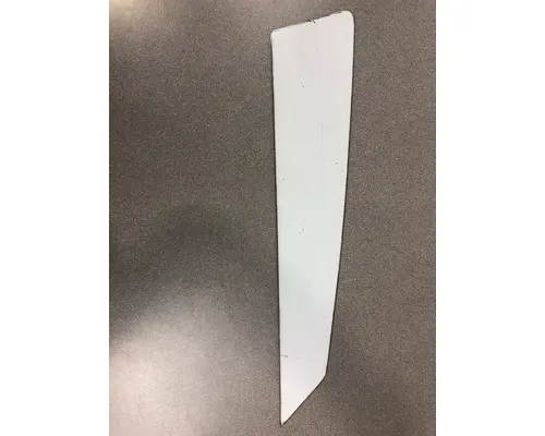 Headlamp Door / Cover VOLVO VNL Hagerman Inc.