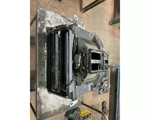 Heater Core VOLVO VNL Camerota Truck Parts