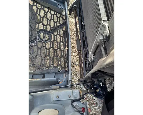Hood Hinge VOLVO VNL LKQ Evans Heavy Truck Parts