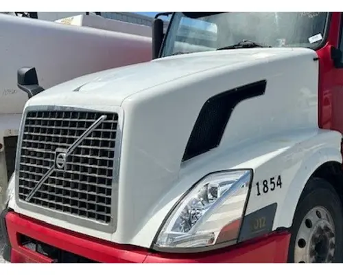 Hood VOLVO VNL LKQ Geiger Truck Parts
