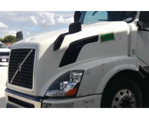 Hood VOLVO VNL LKQ Geiger Truck Parts