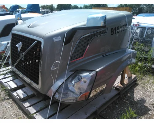 Hood VOLVO VNL LKQ Geiger Truck Parts