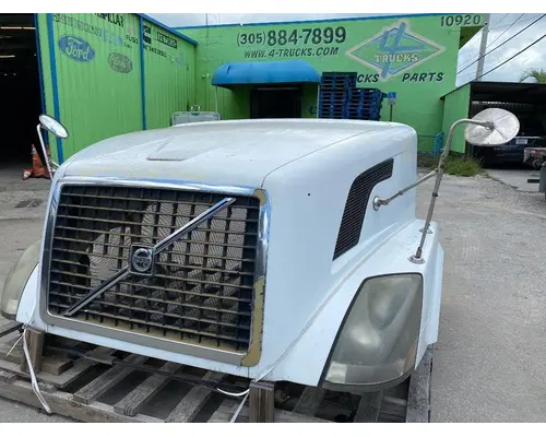 Hood VOLVO VNL 4-trucks Enterprises LLC
