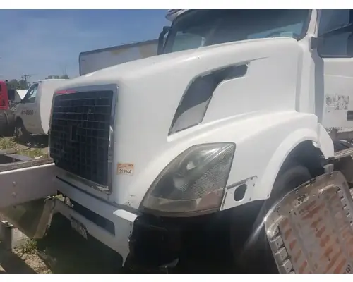 Hood Volvo VNL Caseys Truck Salvage World