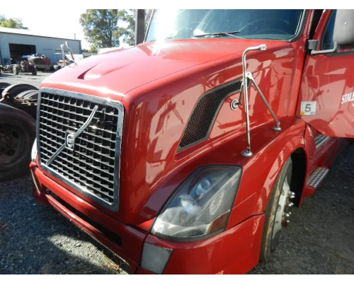 Hood VOLVO VNL Charlotte Truck Parts,inc.