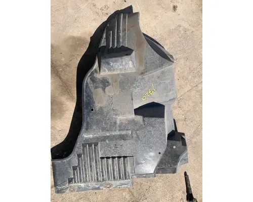 Inner Fender VOLVO VNL Truck Salvage International Inc