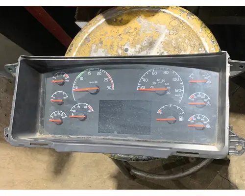 Instrument Cluster VOLVO VNL Truck Salvage International Inc