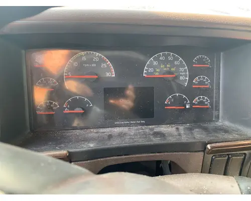 Instrument Cluster Volvo VNL Holst Truck Parts