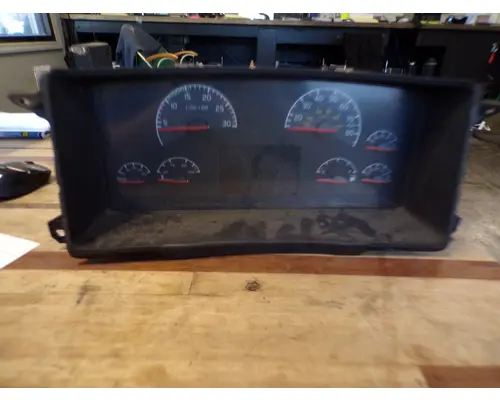 Instrument Cluster VOLVO VNL Big Rig Truck Salvage, LLC