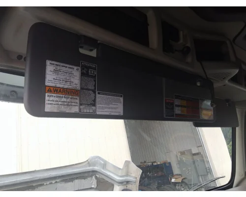 Interior Sun Visor VOLVO VNL LKQ Thompson Motors - Wykoff