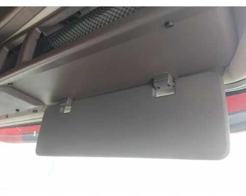 Interior Sun Visor VOLVO VNL LKQ Thompson Motors - Wykoff