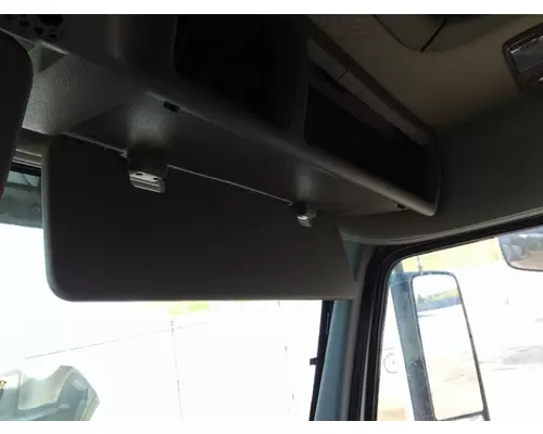 Interior Sun Visor VOLVO VNL LKQ Heavy Truck - Goodys