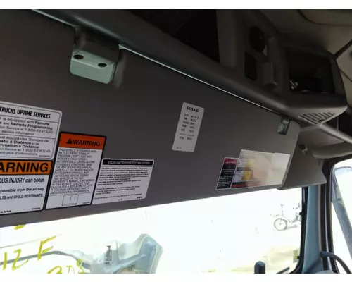 Interior Sun Visor VOLVO VNL LKQ Heavy Truck - Goodys