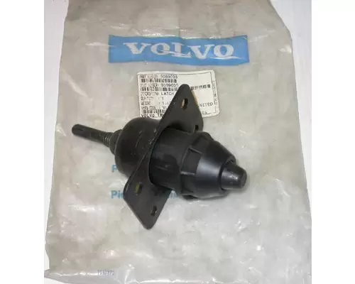 Latches And Locks VOLVO VNL Charlotte Truck Parts,inc.