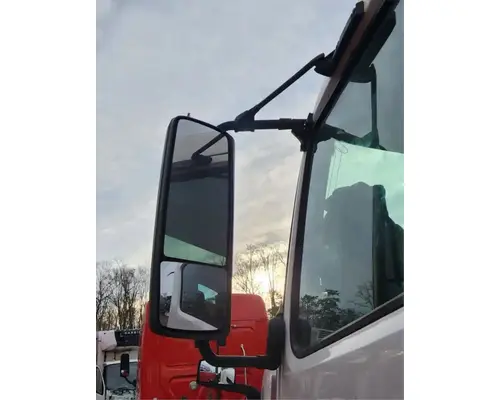 Mirror (Side View) Volvo VNL Complete Recycling Group LLC